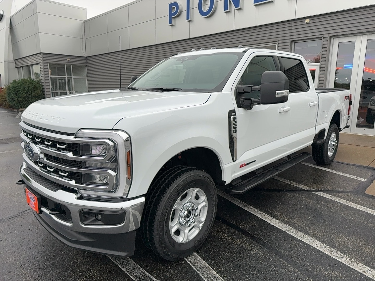 2026 Ford F-250 Super Duty XLT's photo