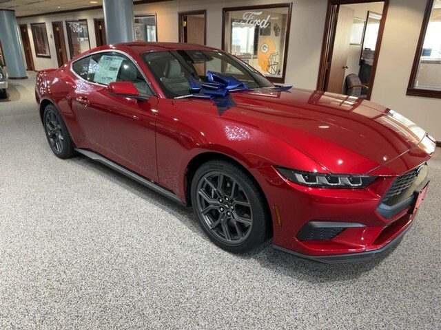 2024 Ford Mustang EcoBoost photo 2