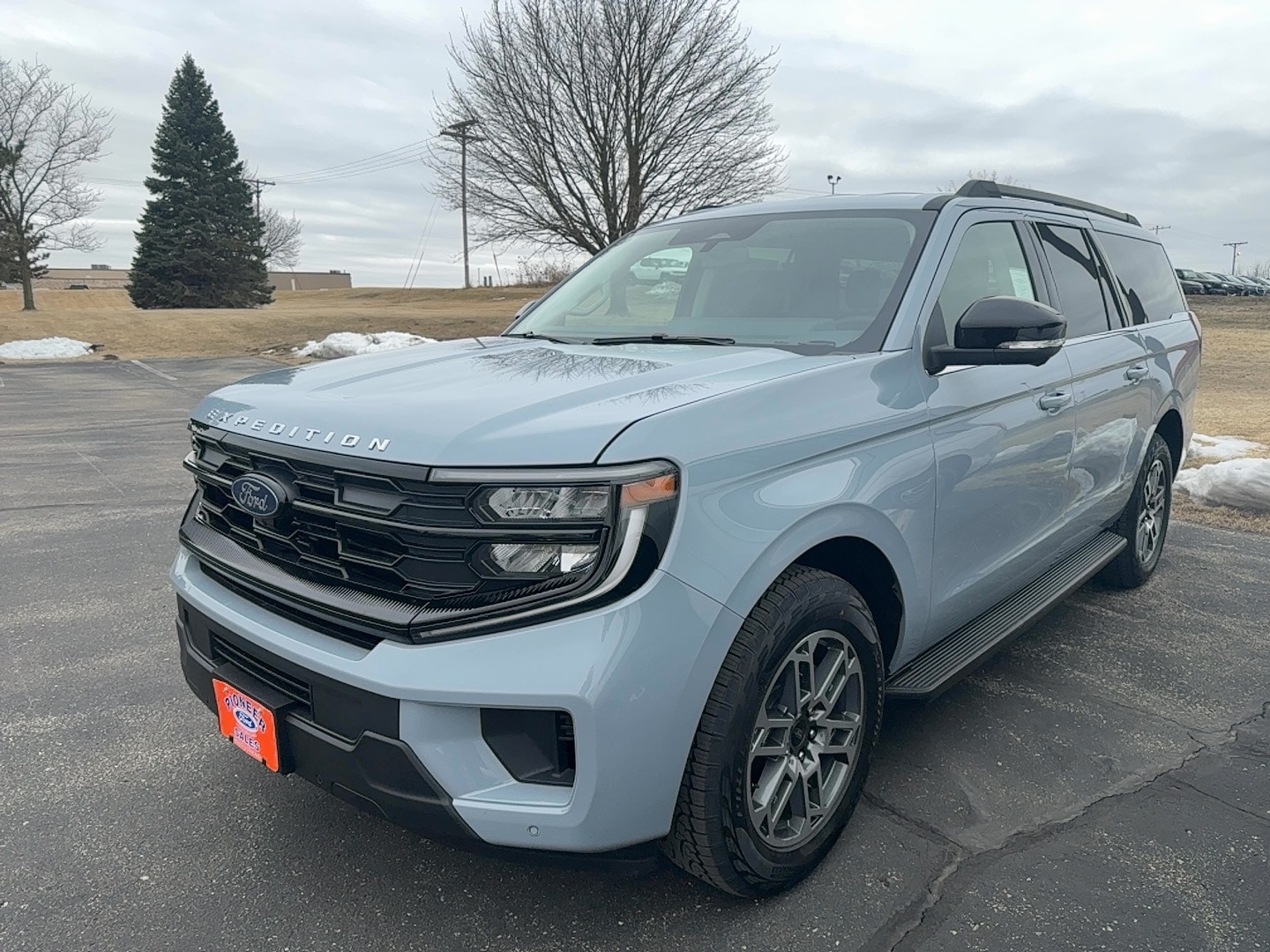2026 Ford Expedition Active MAX 4x4's photo