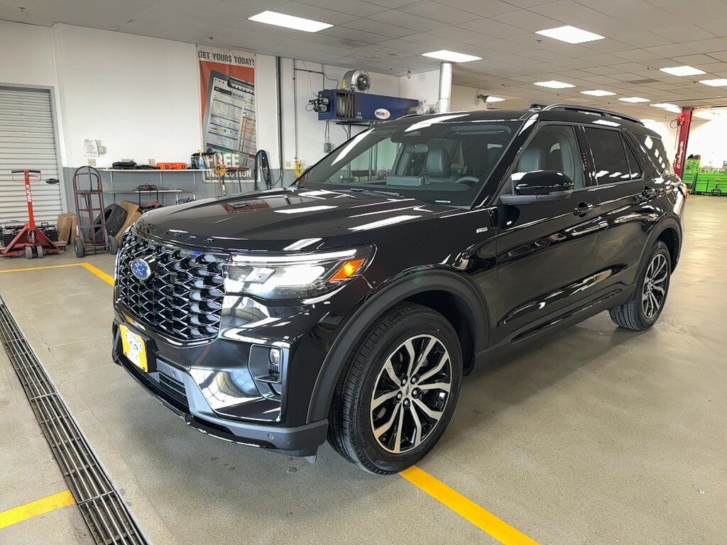 New 2026 Ford Explorer ST-Line SUV
