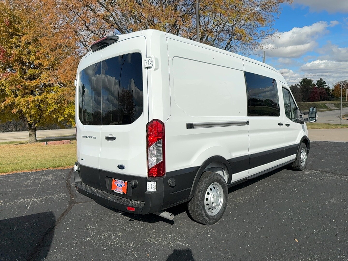 2025 Ford Transit Cargo Van photo 3