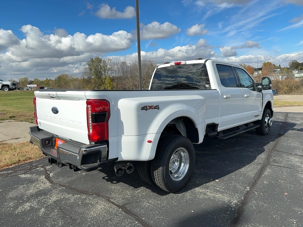 New 2026 Ford Super Duty F-350 XLT TRUCK