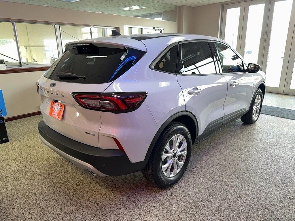 New 2025 Ford Escape Active SUV