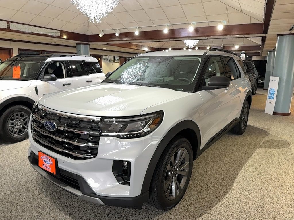 New 2026 Ford Explorer Active SUV