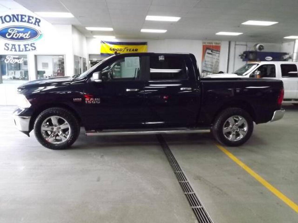 Used 2018 Ram 1500 SLT Crew Cab Short Bed Truck
