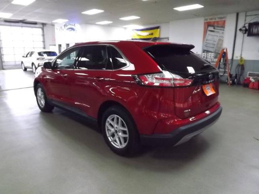 Used 2024 Ford Edge SEL SUV