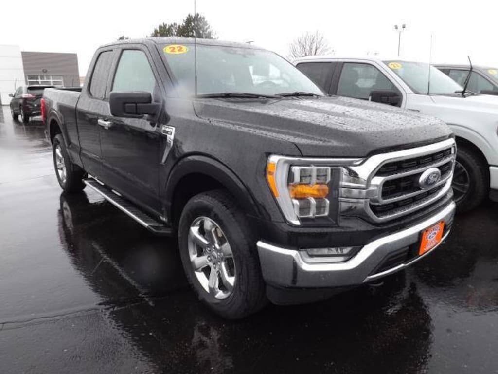 Used 2022 Ford F-150 XLT Extended Cab Short Bed Truck