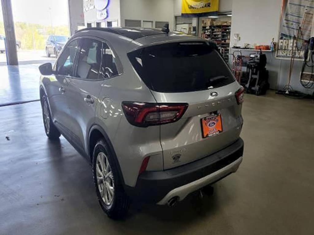 Used 2024 Ford Escape Active SUV