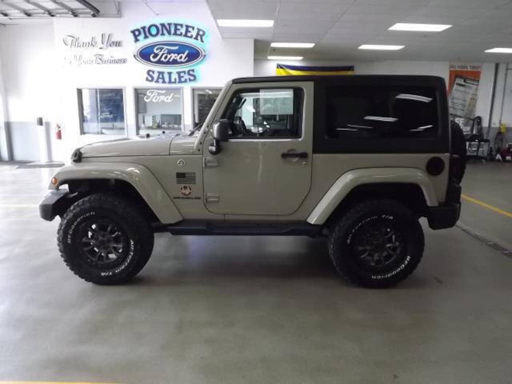 Used 2017 Jeep Wrangler Sahara SUV