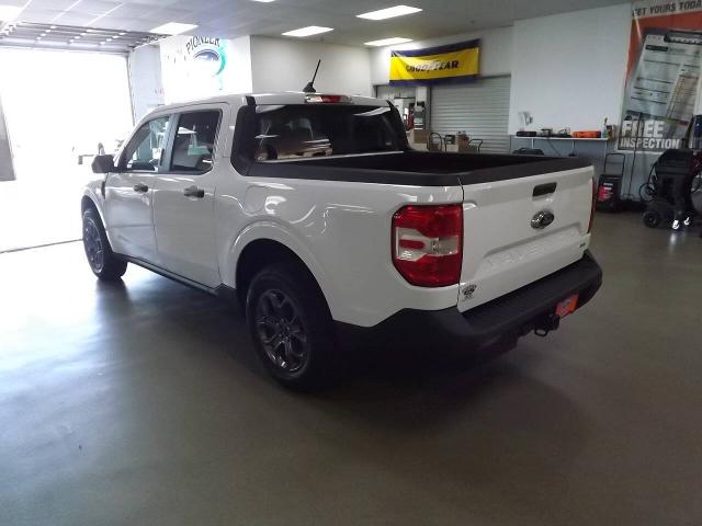 2022 Ford Maverick XLT photo 2
