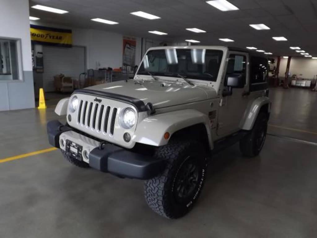 Used 2017 Jeep Wrangler Sahara SUV
