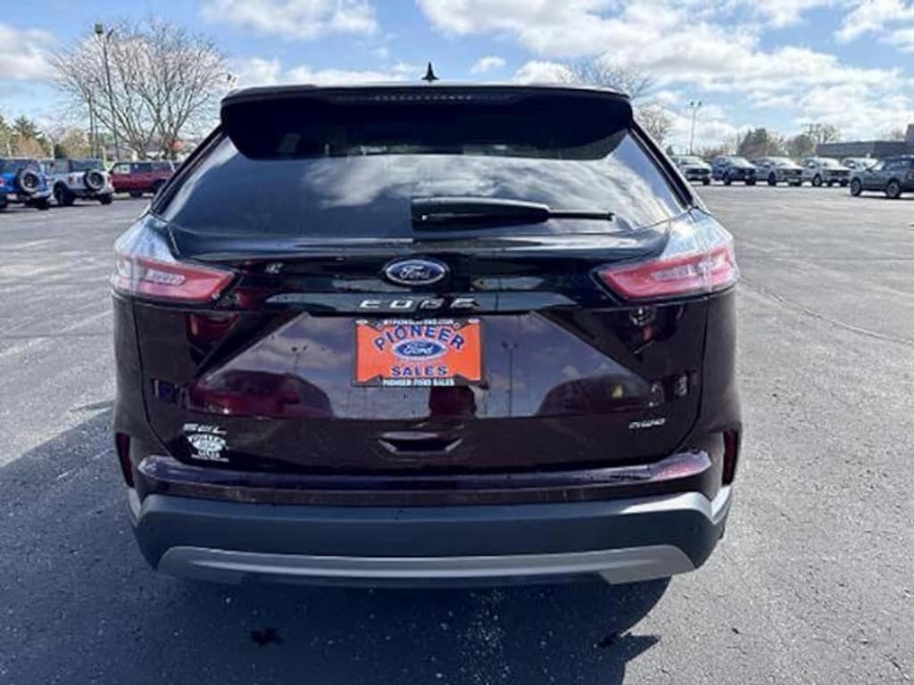 Used 2023 Ford Edge SEL SUV