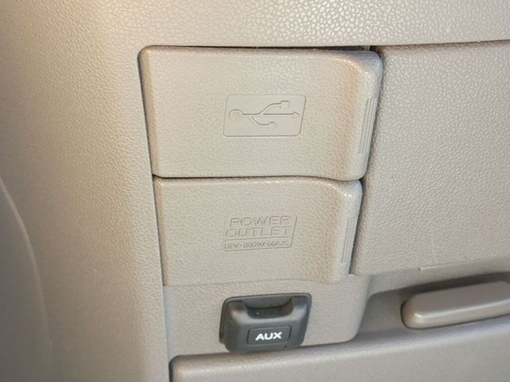 Used 2016 Honda Odyssey For Sale at Pioneer Parkersburg Honda VIN