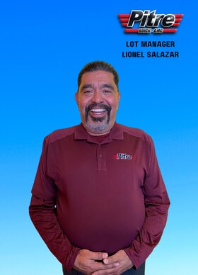 Staff member Lionel Salazar from ID_da4cb30fee7e