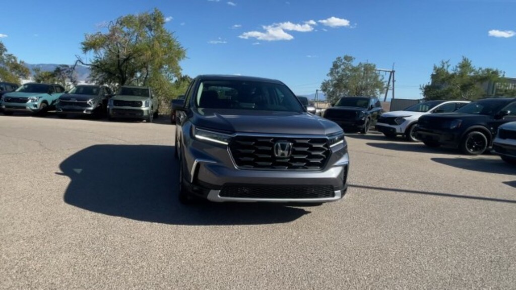 Used 2024 Honda Pilot EX-L 8 Passenger