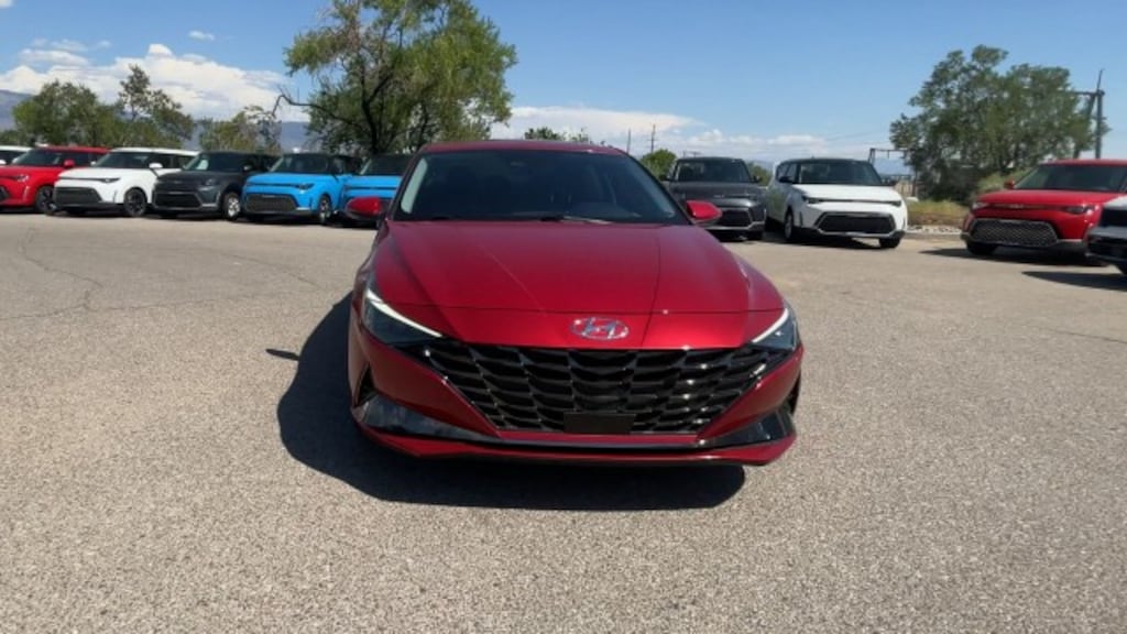 Used 2023 Hyundai Elantra Hybrid Limited Sedan