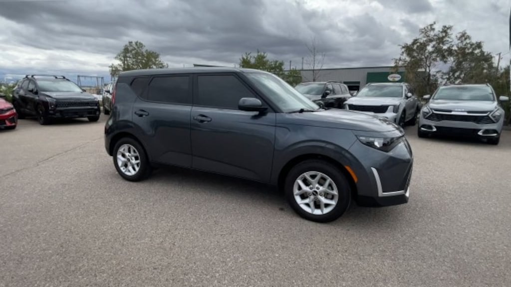 Used 2024 Kia Soul S