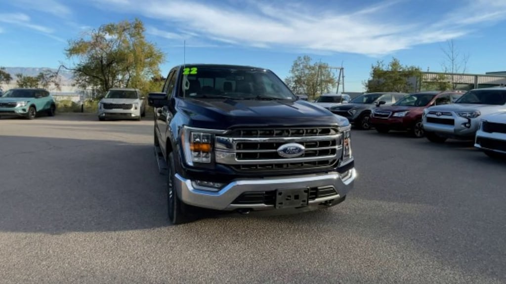 Used 2022 Ford F-150 Lariat Pickup Truck