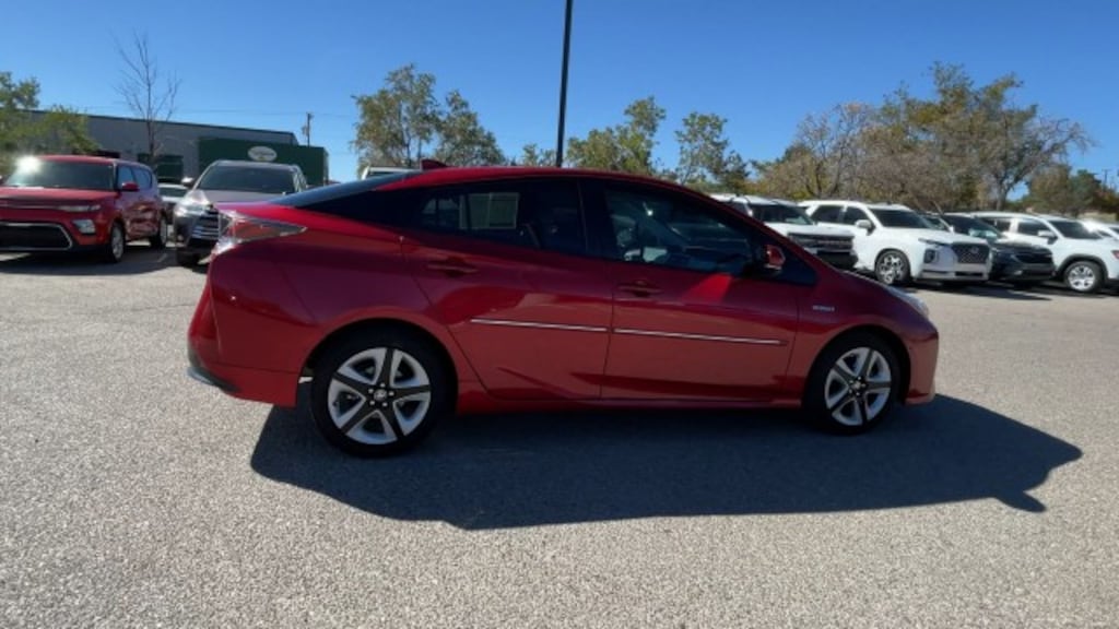 Used 2016 Toyota Prius Four Hatchback