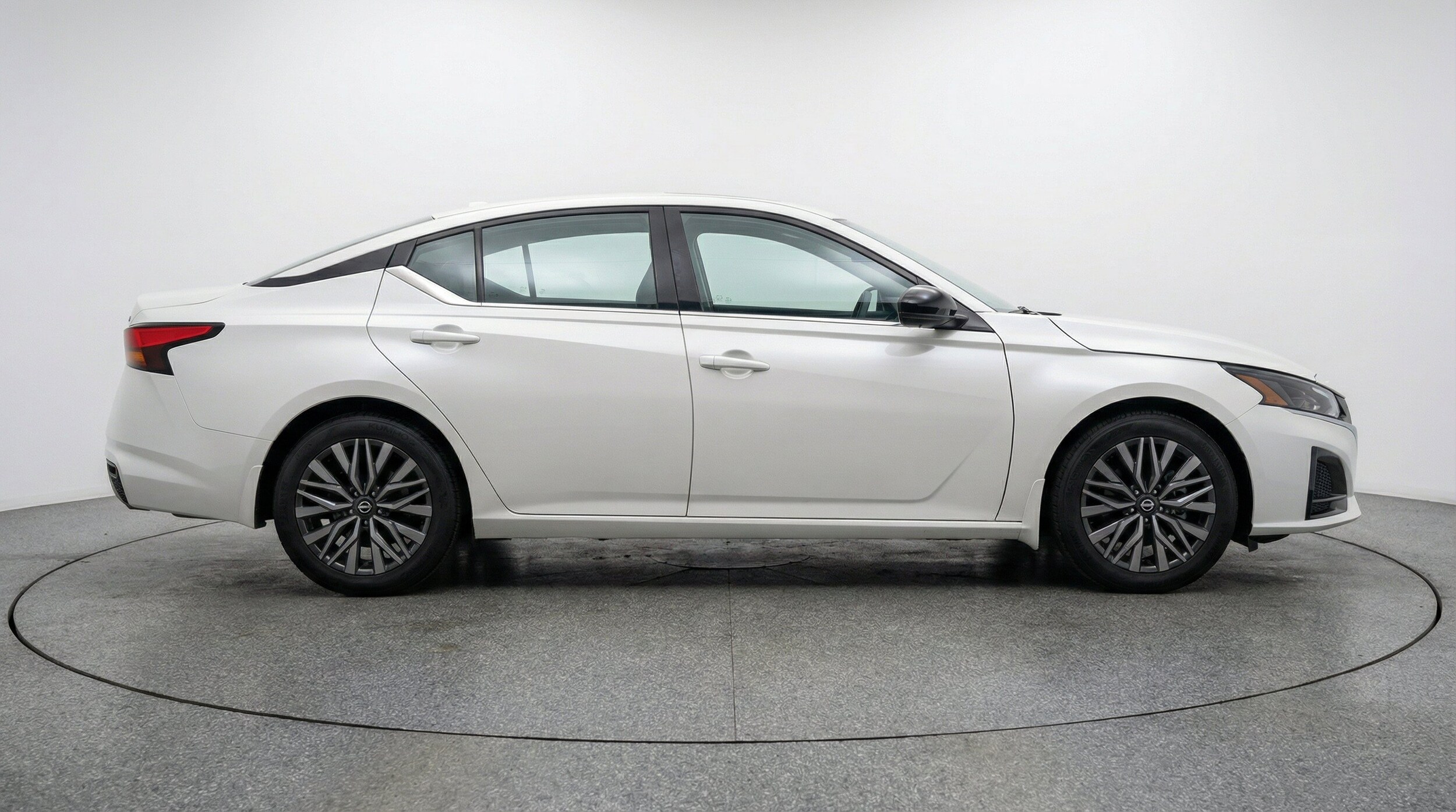 Thumbnail: 2025 Nissan Altima - 11
