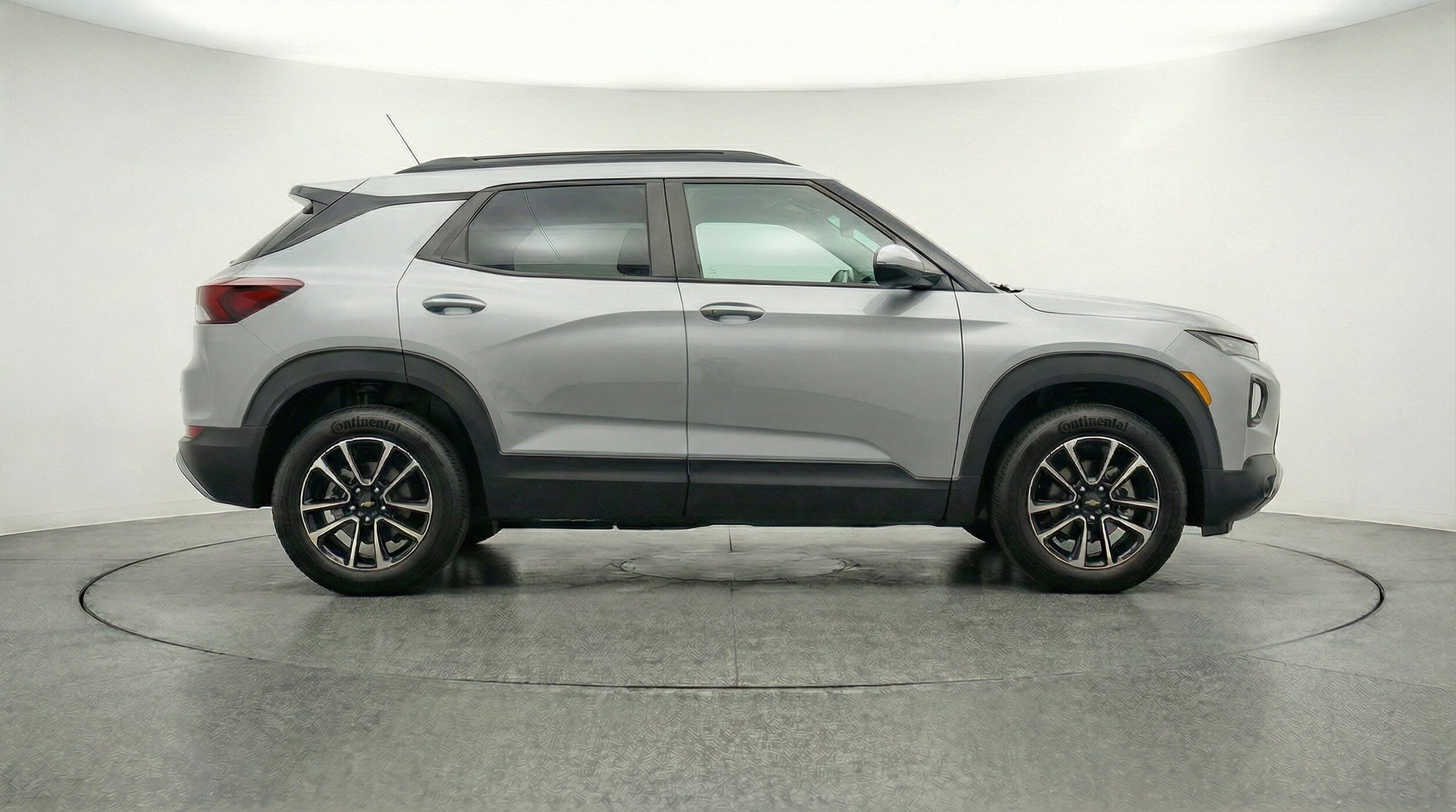 Thumbnail: 2025 Chevrolet TrailBlazer - 11