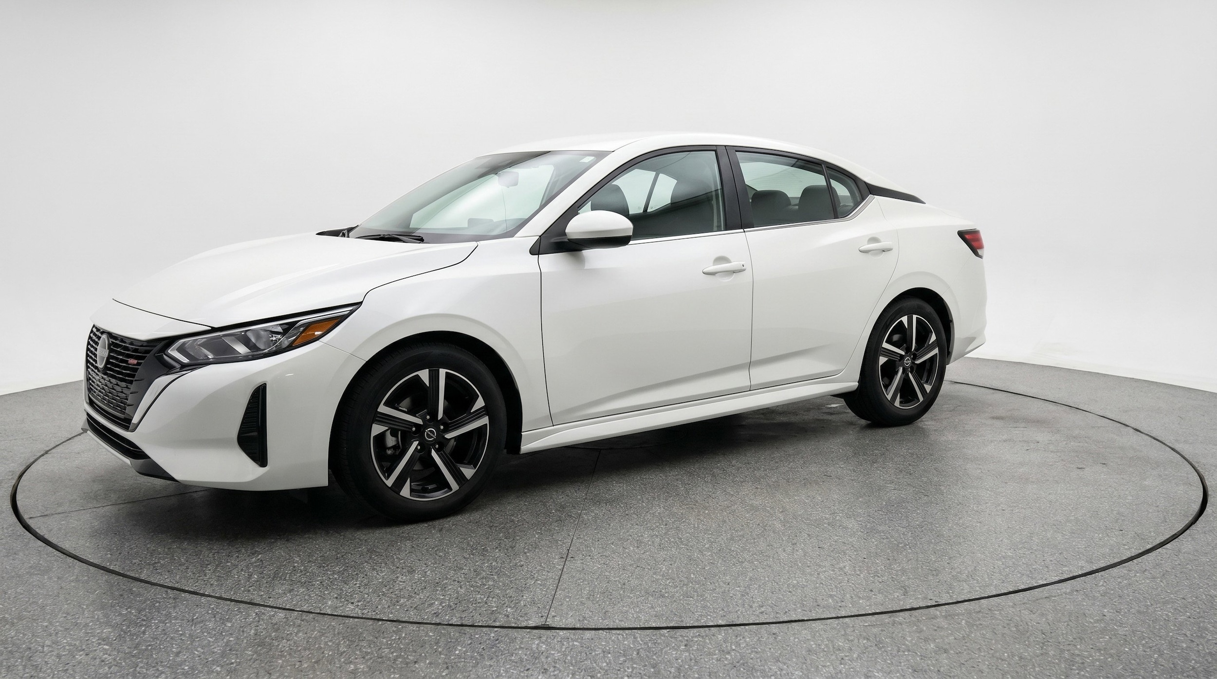 Thumbnail: 2025 Nissan Sentra - 3