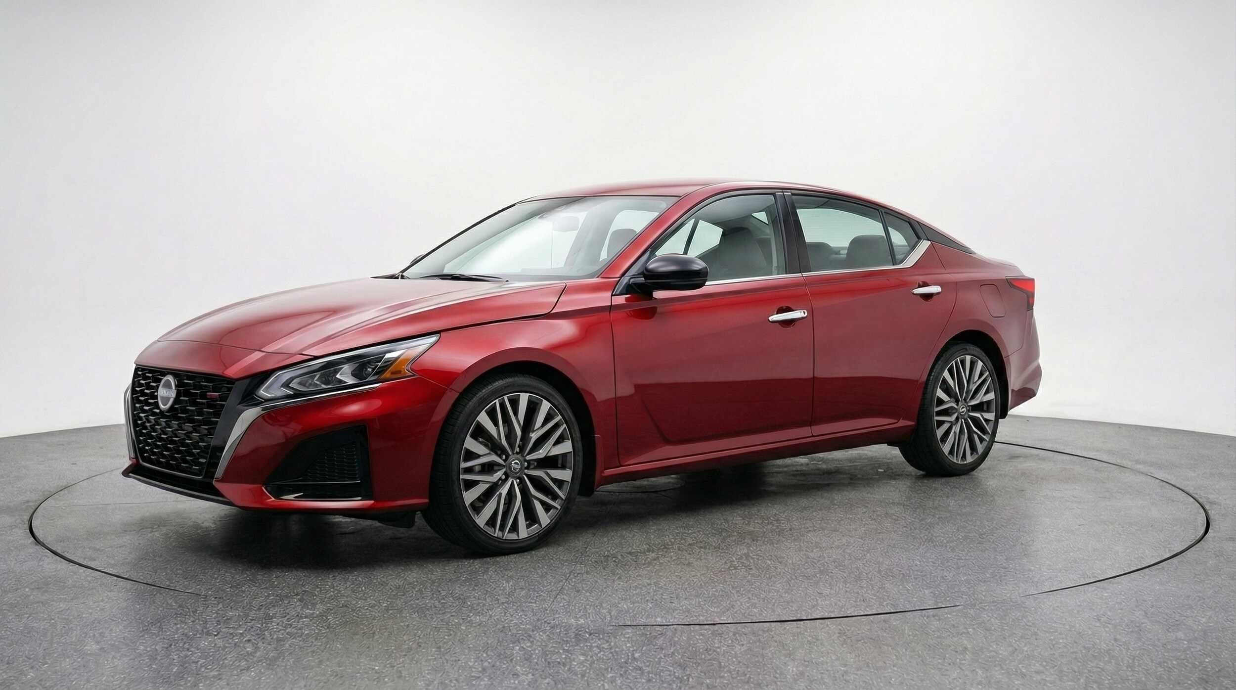 Thumbnail: 2025 Nissan Altima - 3