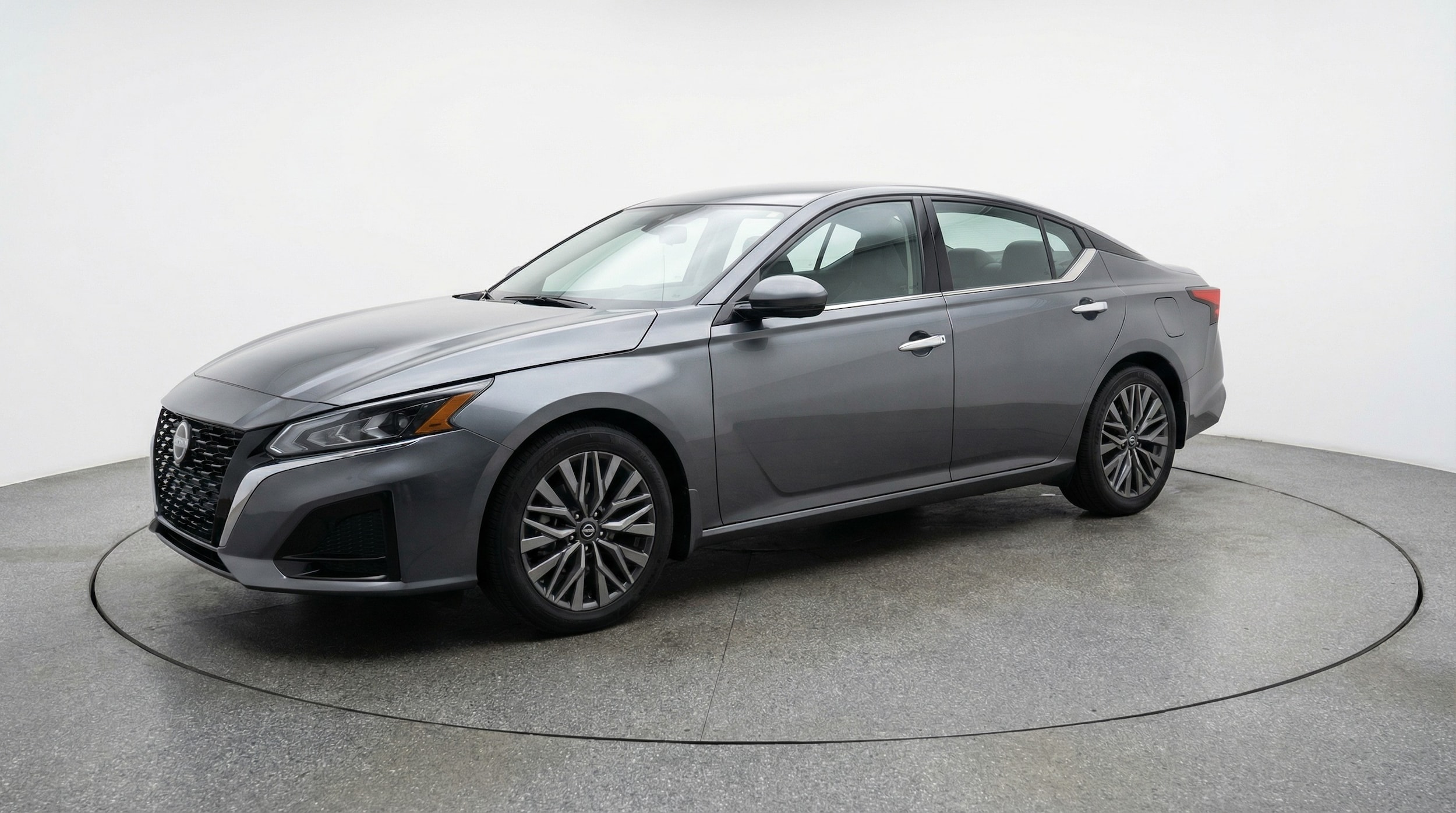 Thumbnail: 2025 Nissan Altima - 3