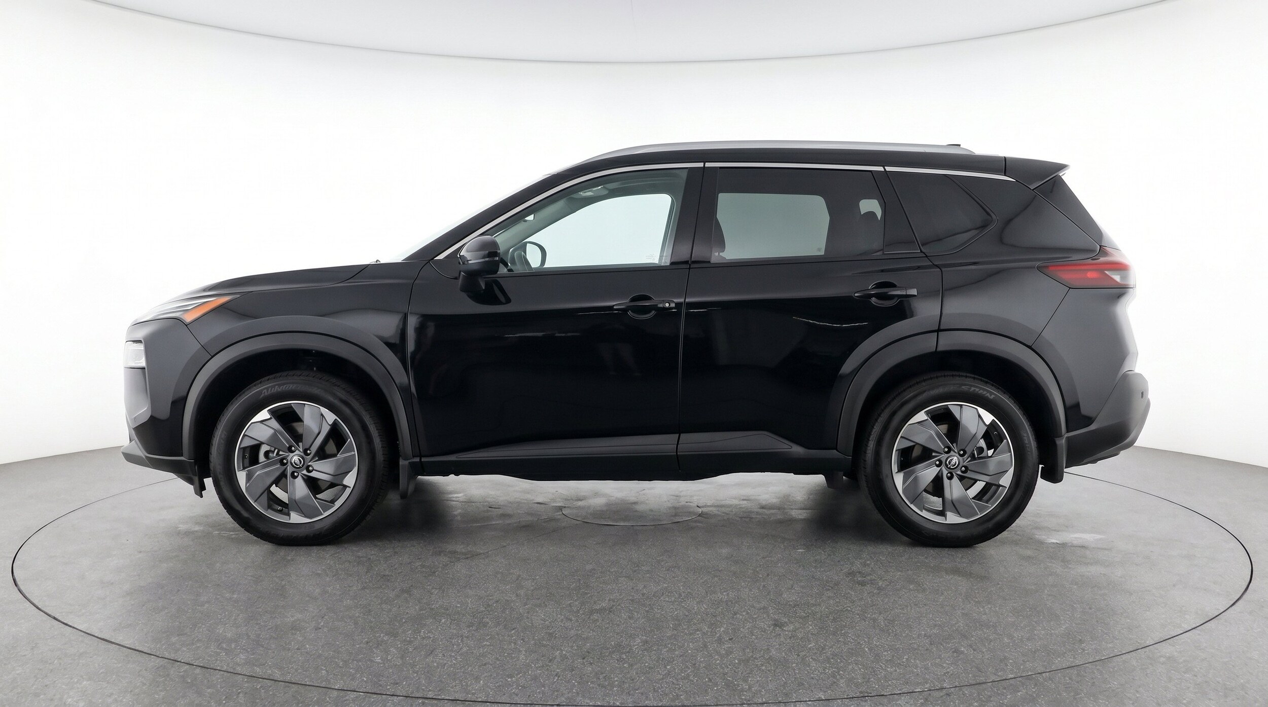 Thumbnail: 2025 Nissan Rogue - 5