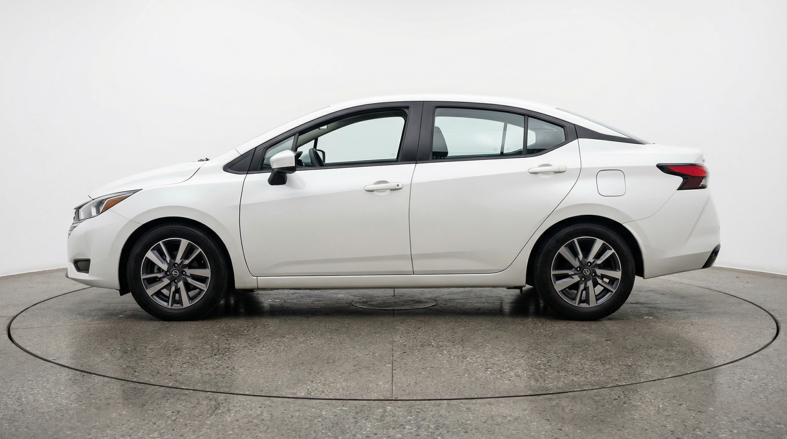 Thumbnail: 2025 Nissan Versa - 4