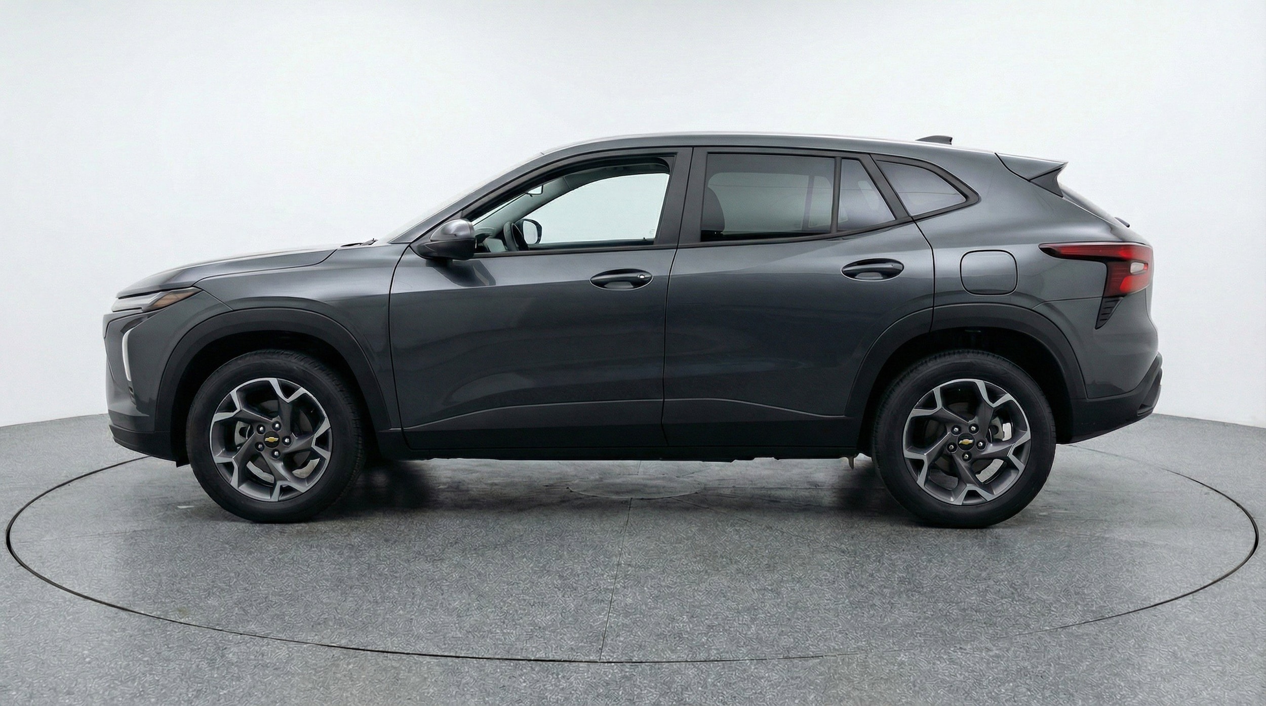 Thumbnail: 2025 Chevrolet Trax - 5