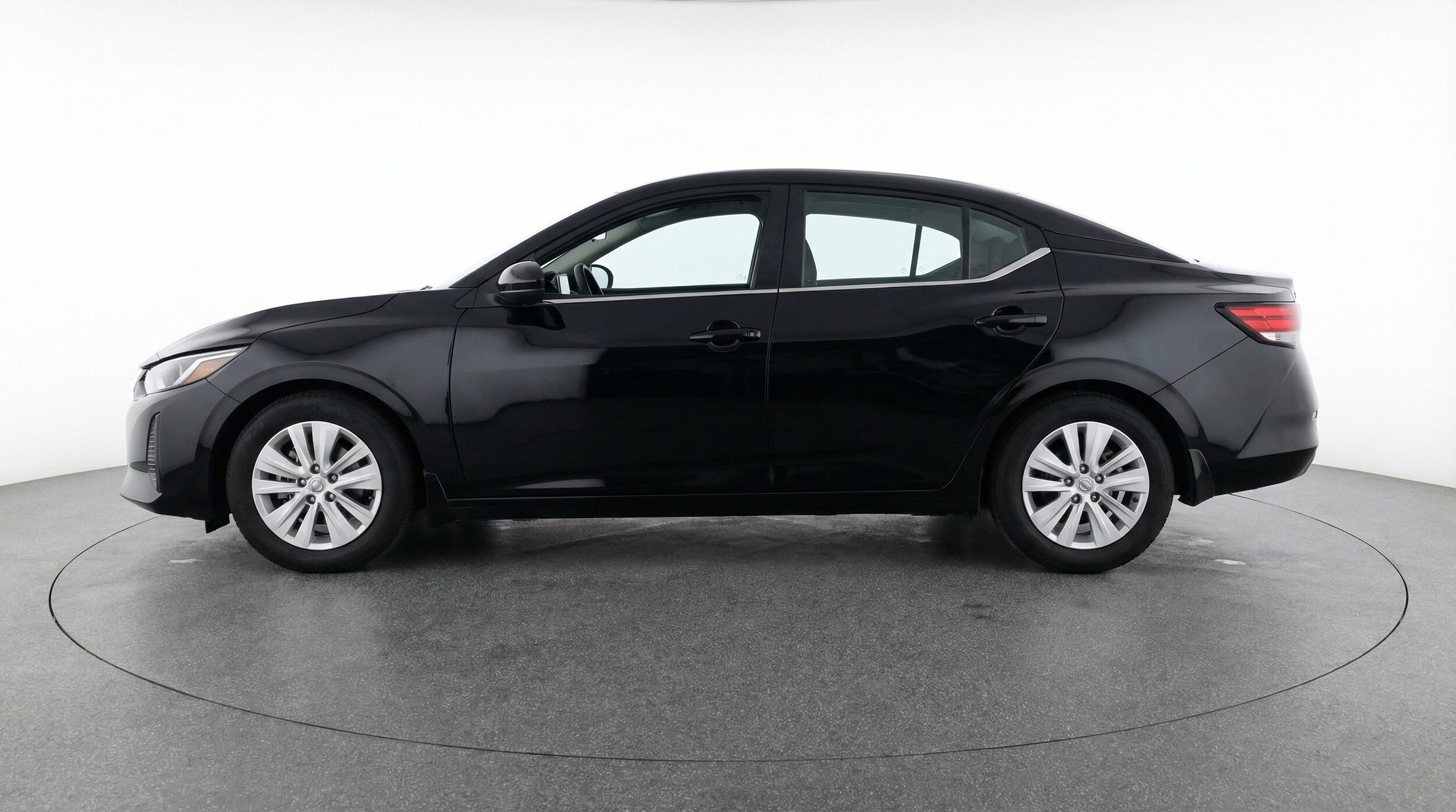 Thumbnail: 2025 Nissan Sentra - 5
