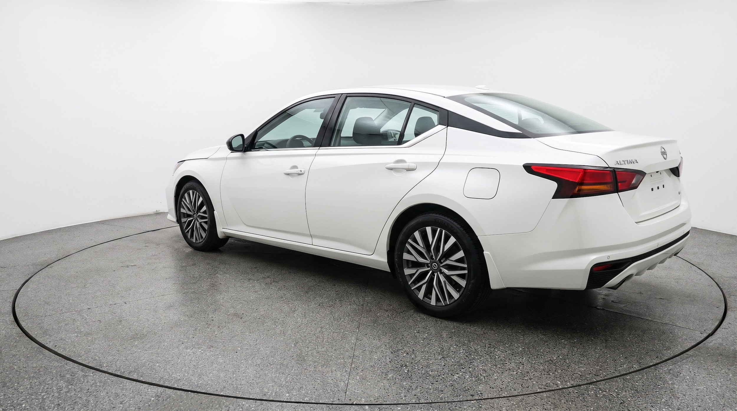 Thumbnail: 2026 Nissan Altima - 6