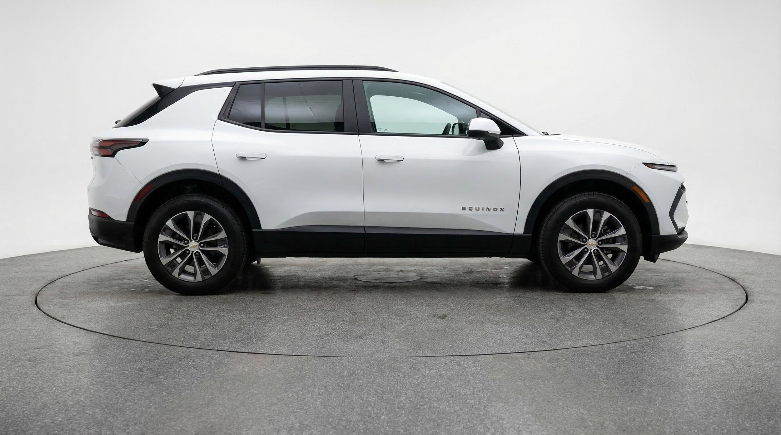 Thumbnail: 2025 Chevrolet Equinox - 11