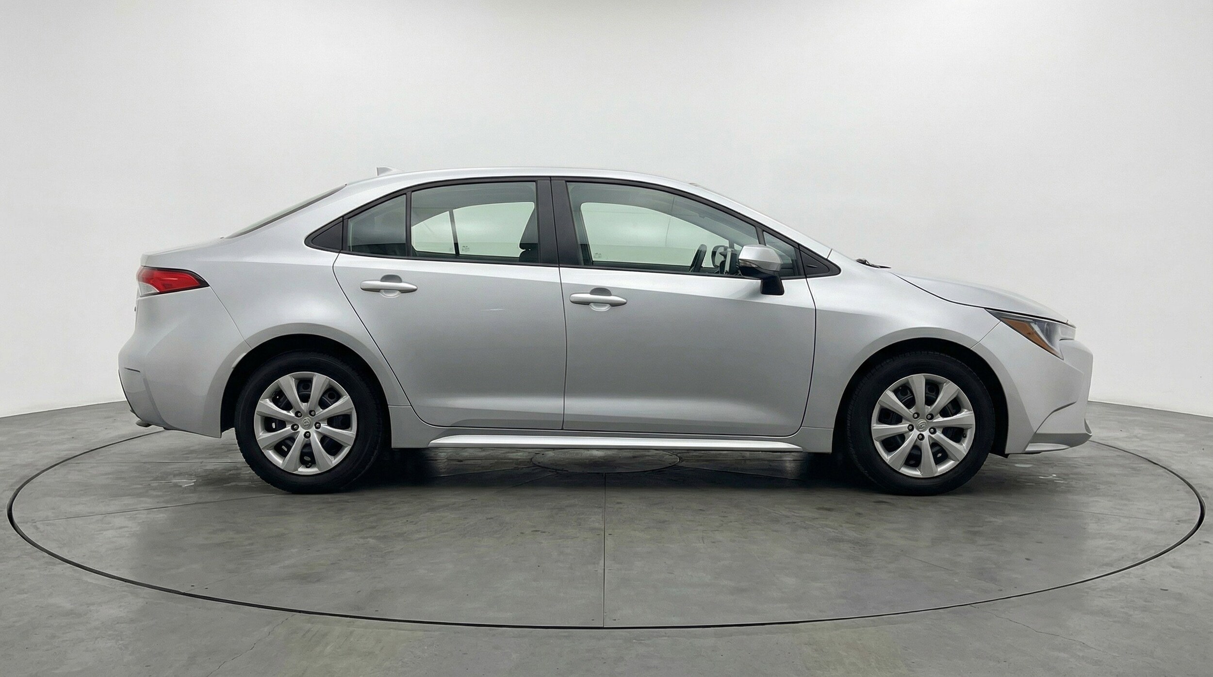 Thumbnail: 2025 Toyota Corolla - 11