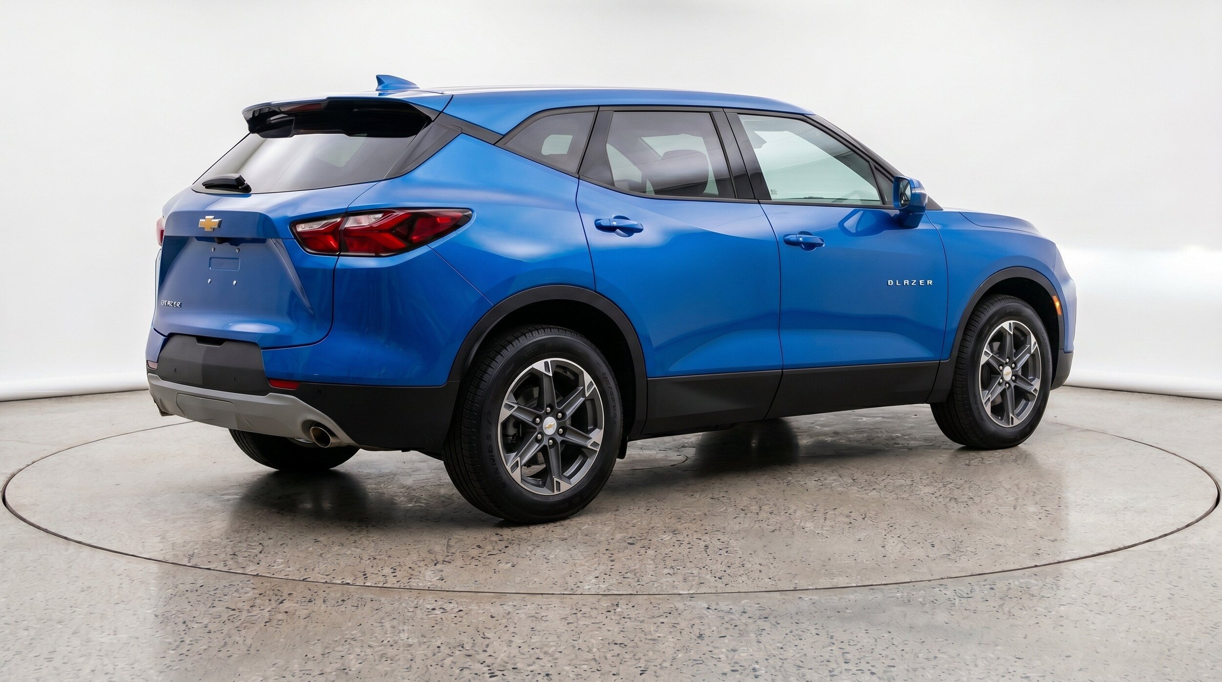 Thumbnail: 2025 Chevrolet Blazer - 9