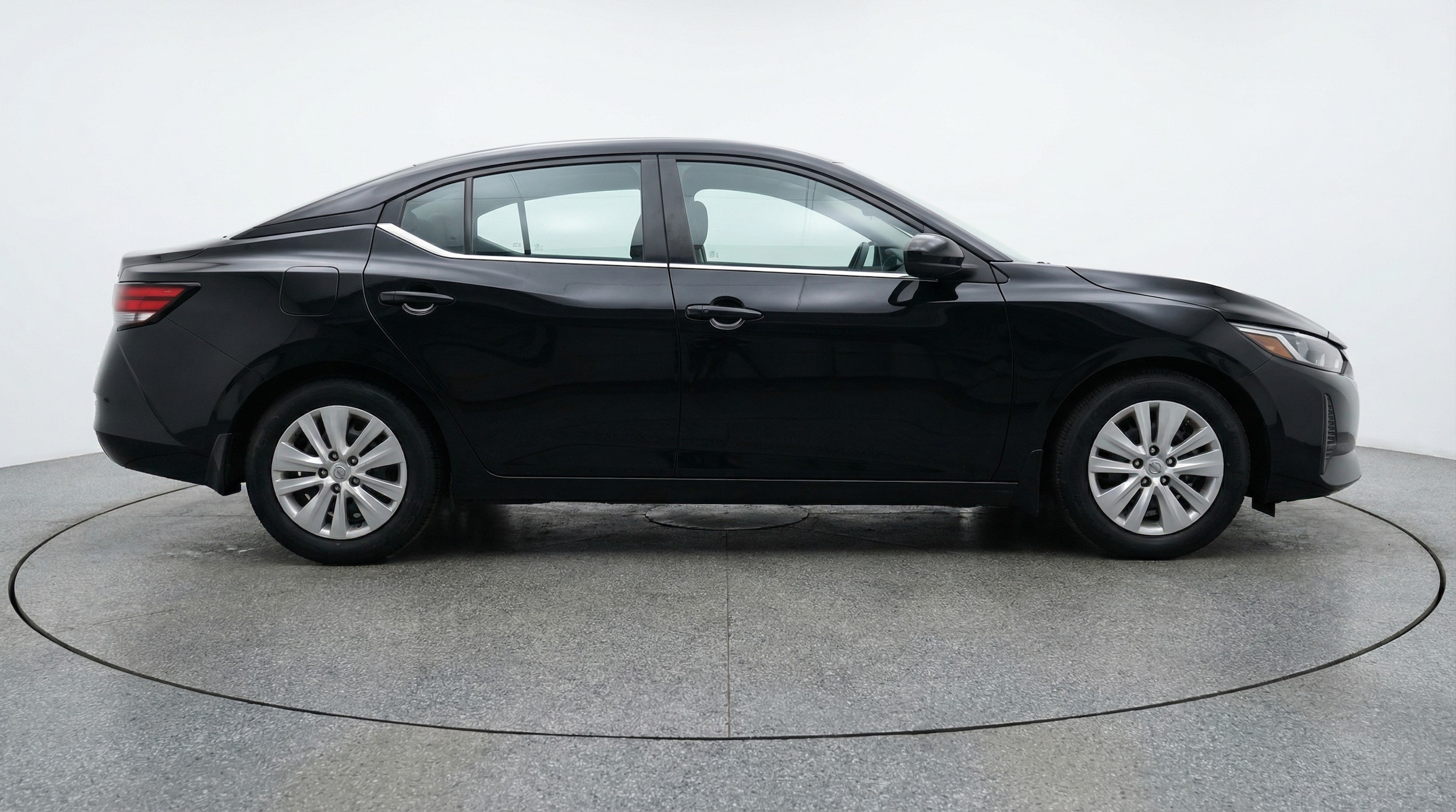 Thumbnail: 2025 Nissan Sentra - 8