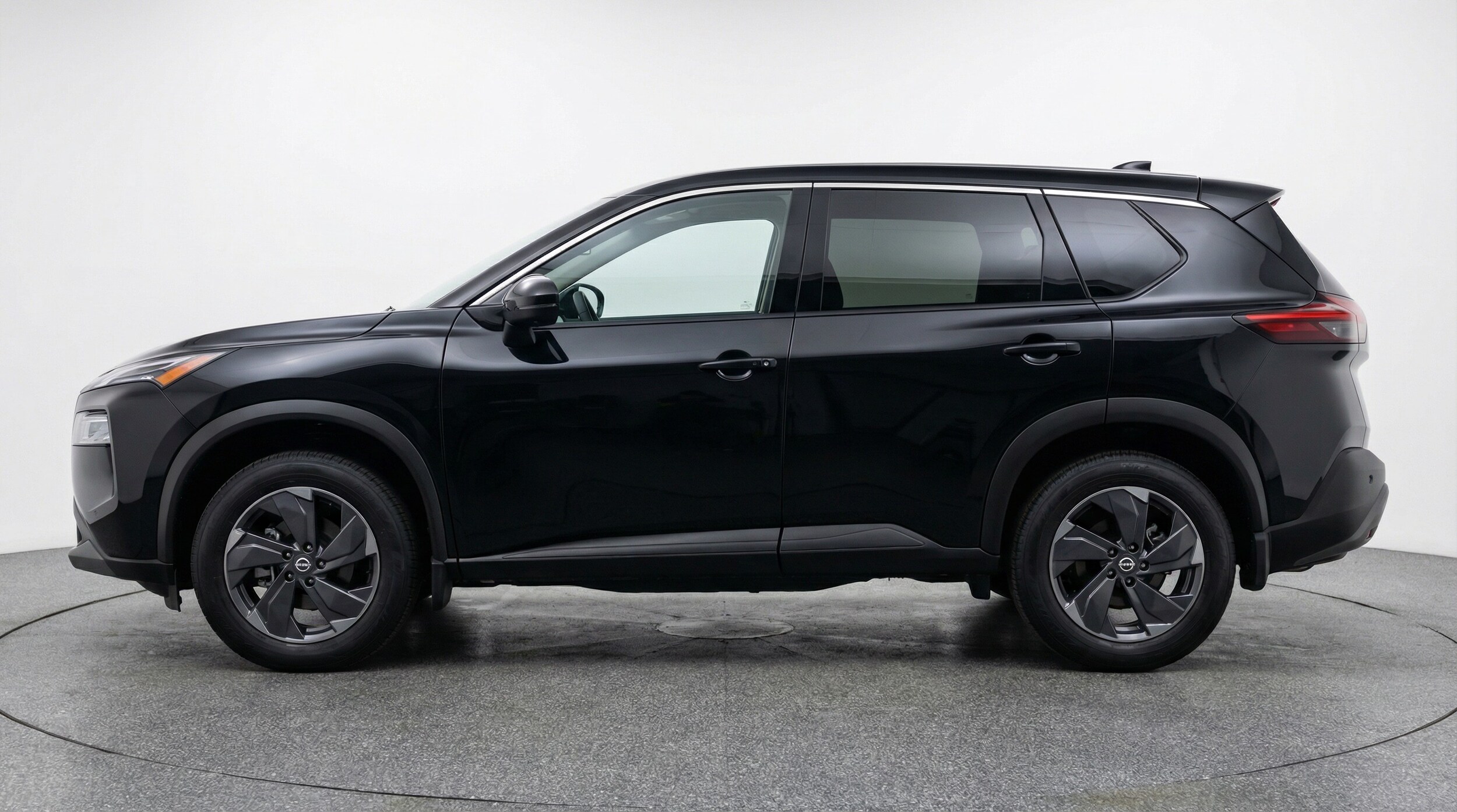 Thumbnail: 2025 Nissan Rogue - 4