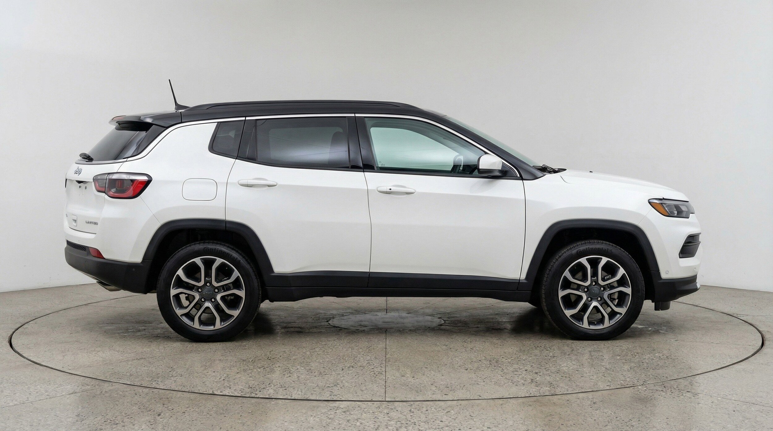 Thumbnail: 2025 Jeep Compass - 11