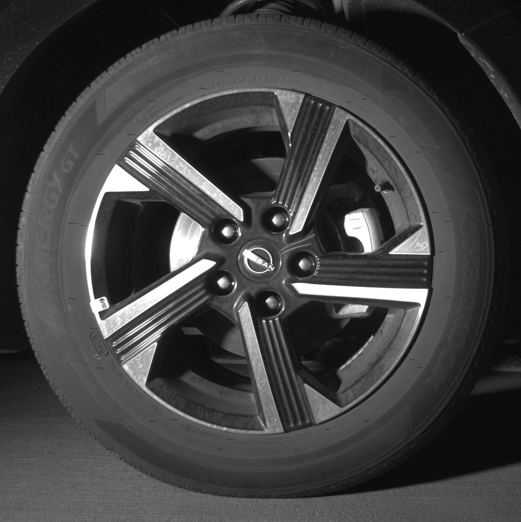 Thumbnail: 2025 Nissan Sentra - 13