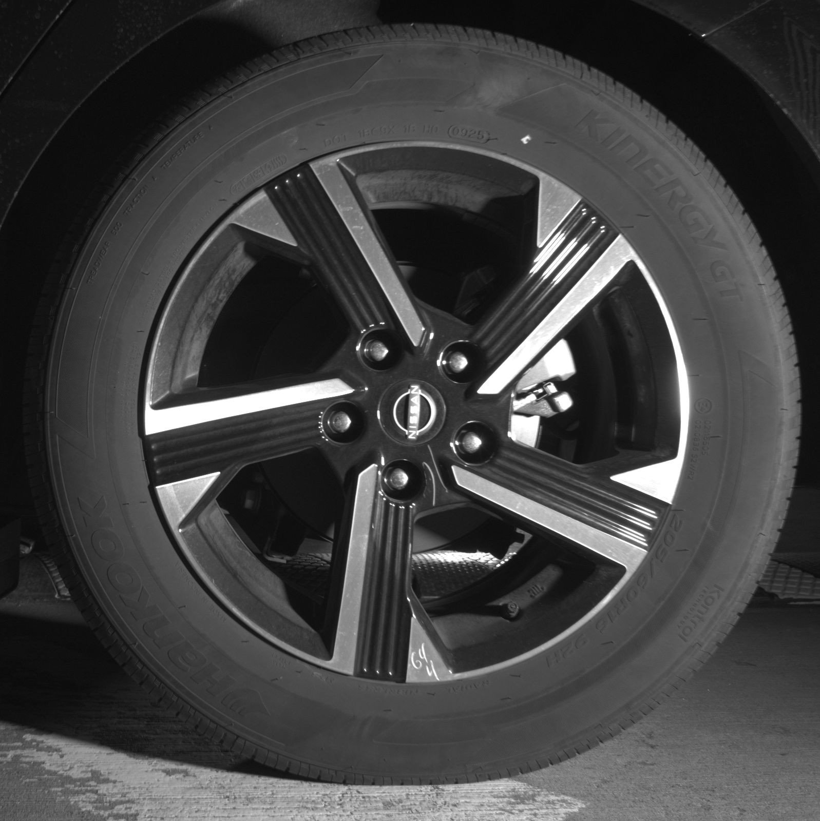 Thumbnail: 2025 Nissan Sentra - 14