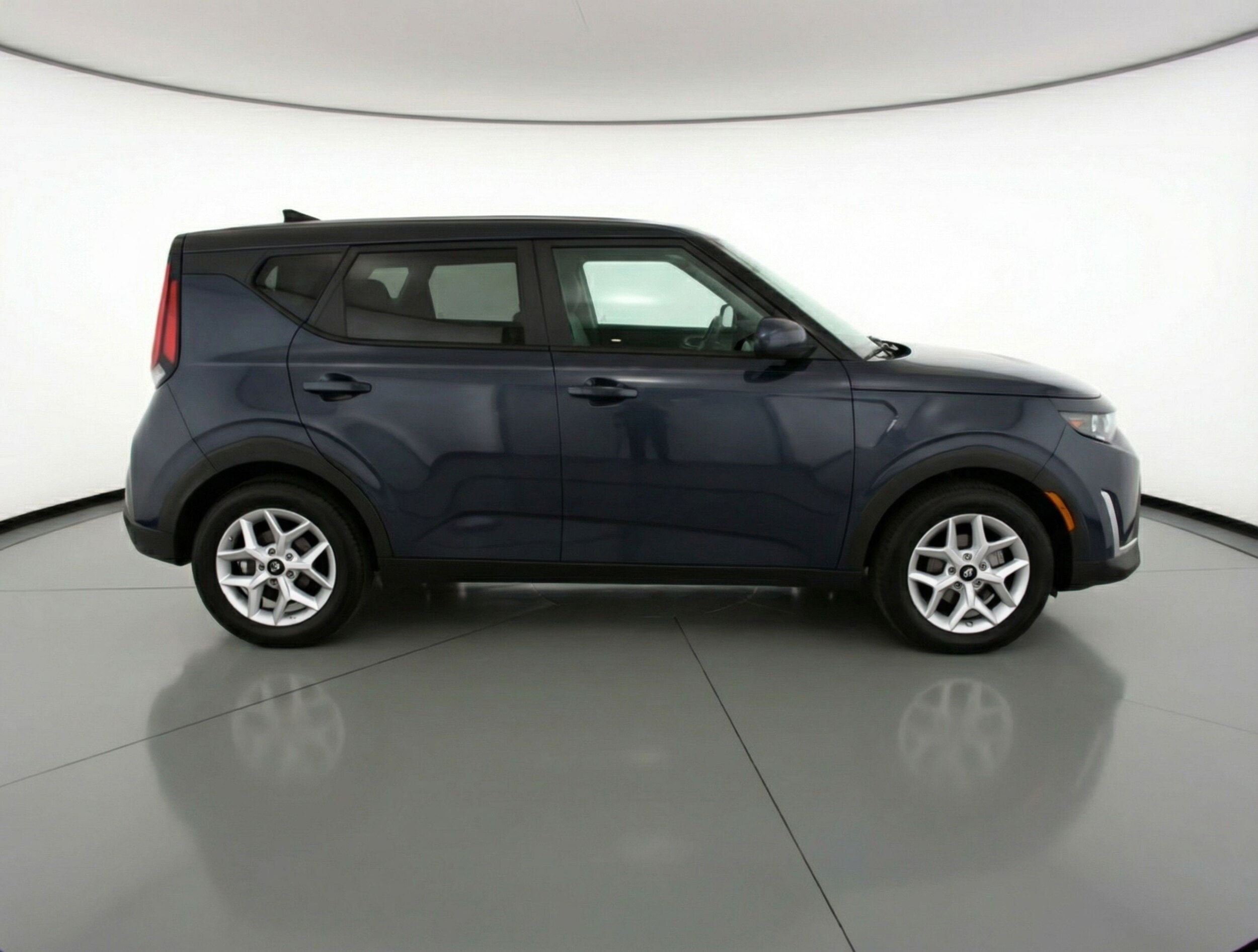 Thumbnail: 2025 Kia Soul - 8