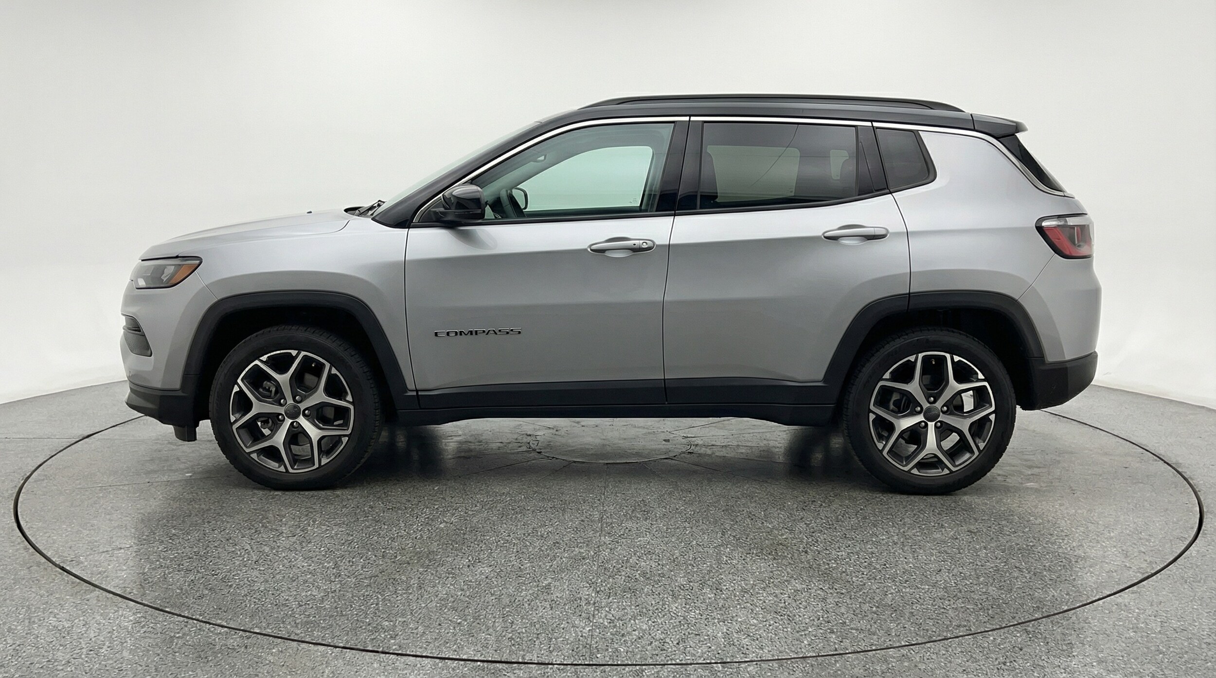 Thumbnail: 2025 Jeep Compass - 4