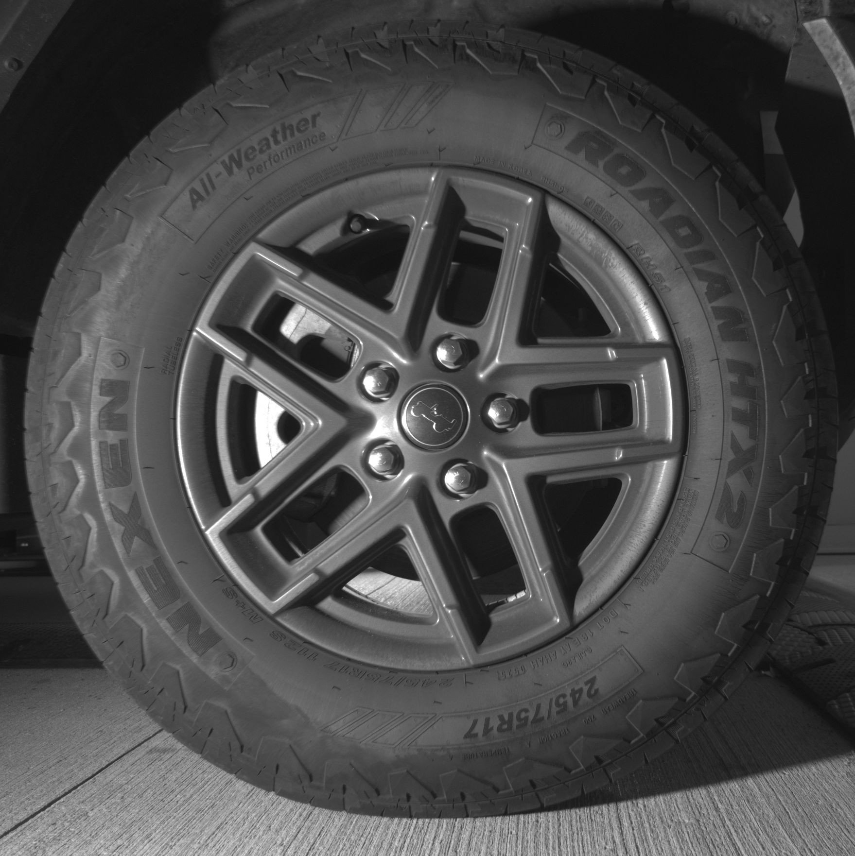 Thumbnail: 2025 Jeep Wrangler - 13