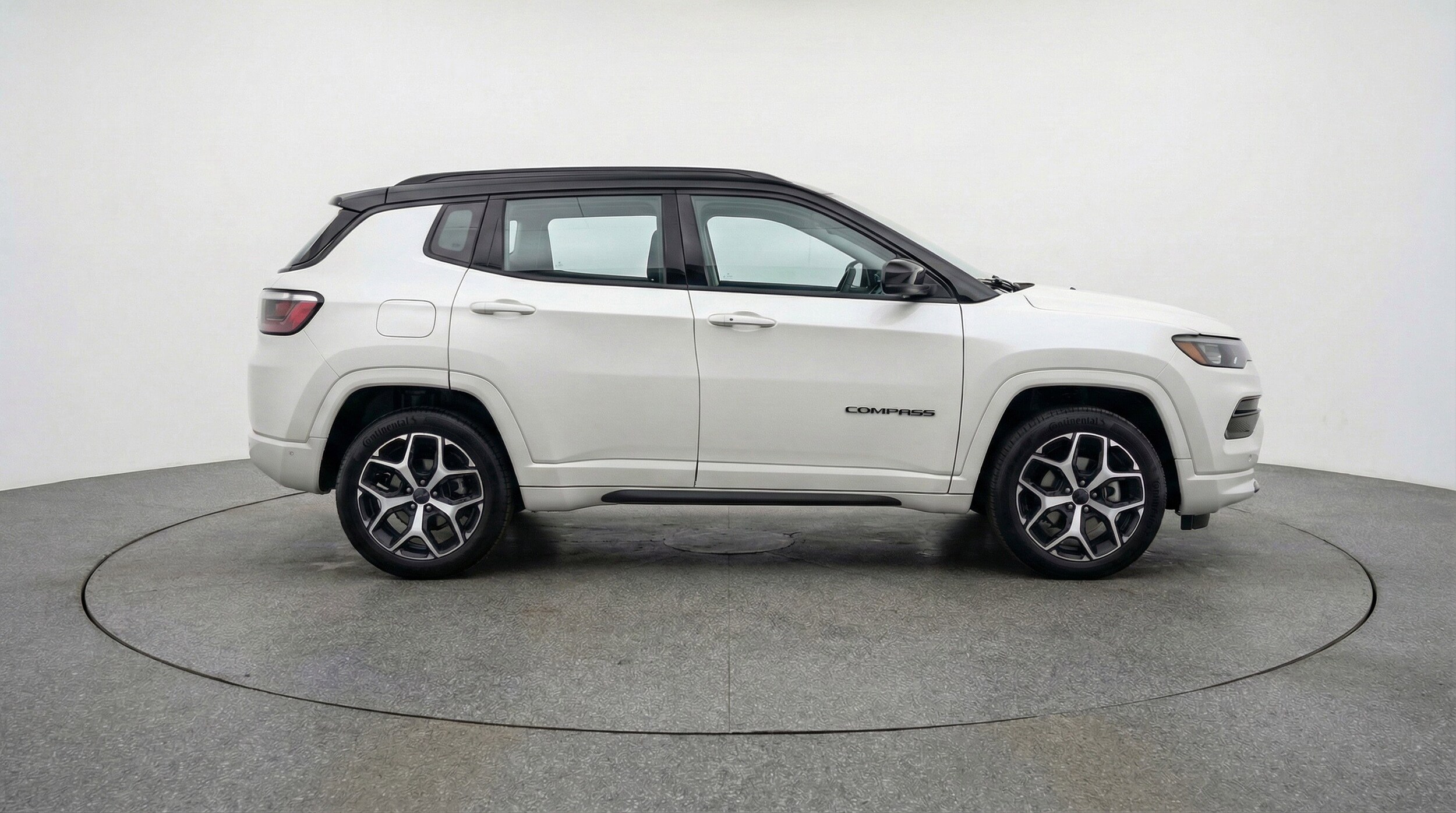 Thumbnail: 2025 Jeep Compass - 11