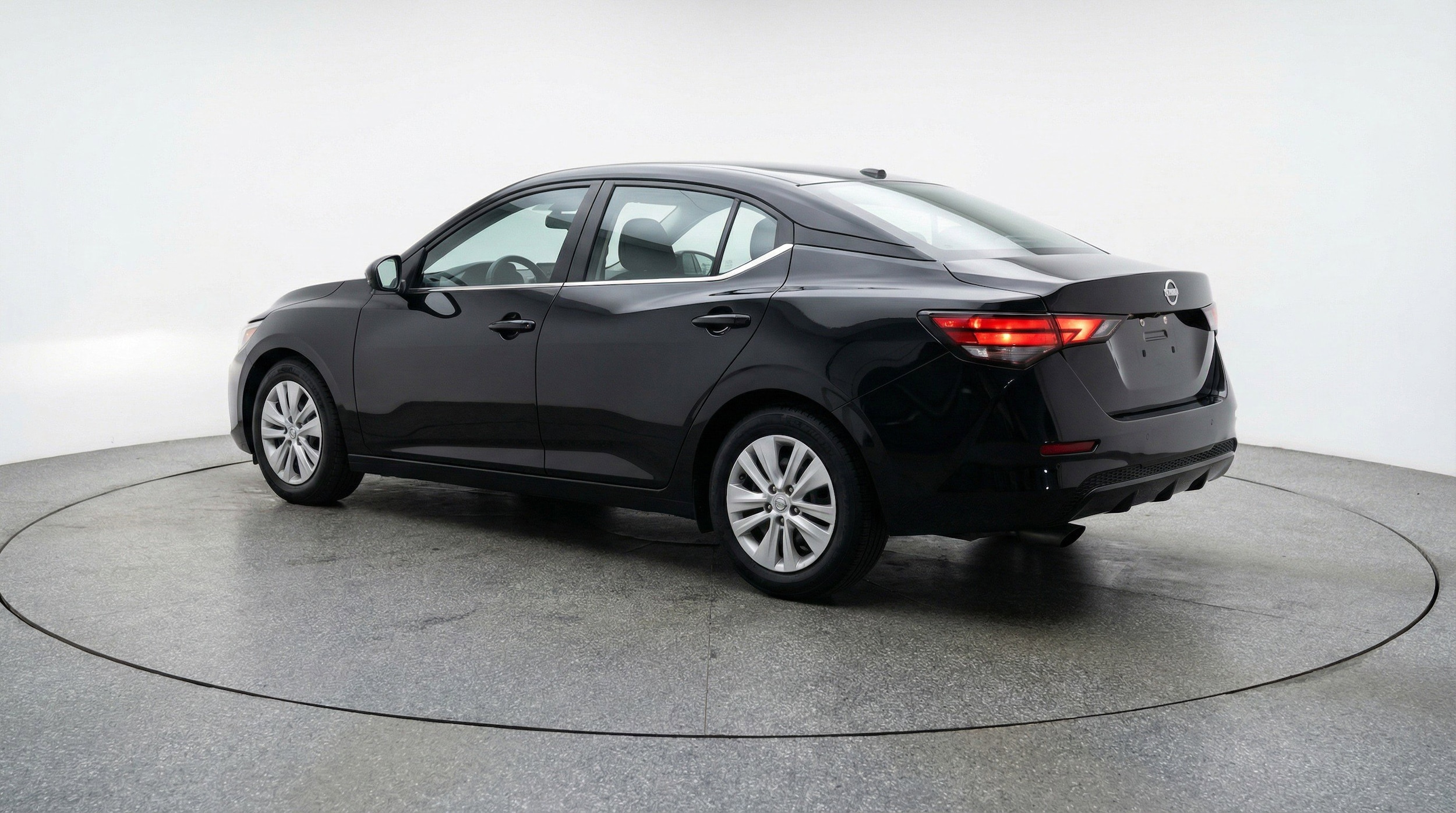 Thumbnail: 2025 Nissan Sentra - 6