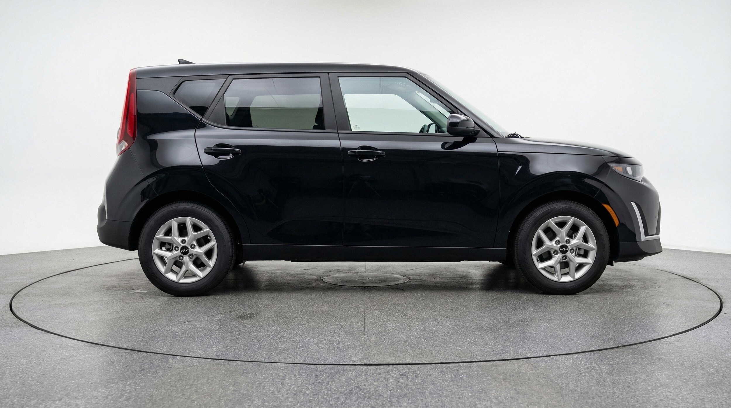 Thumbnail: 2025 Kia Soul - 11