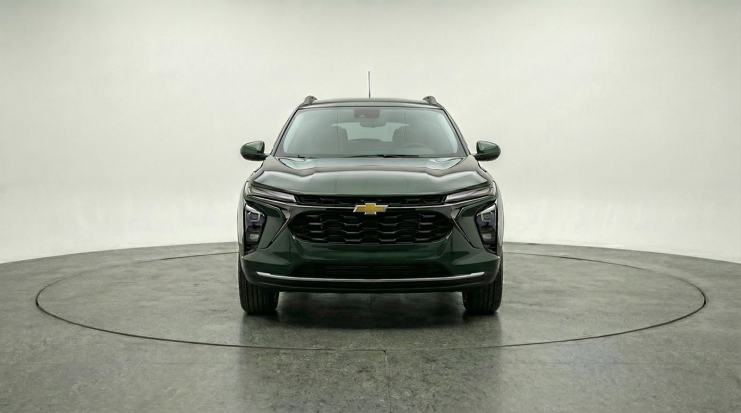 Thumbnail: 2025 Chevrolet Trax - 2