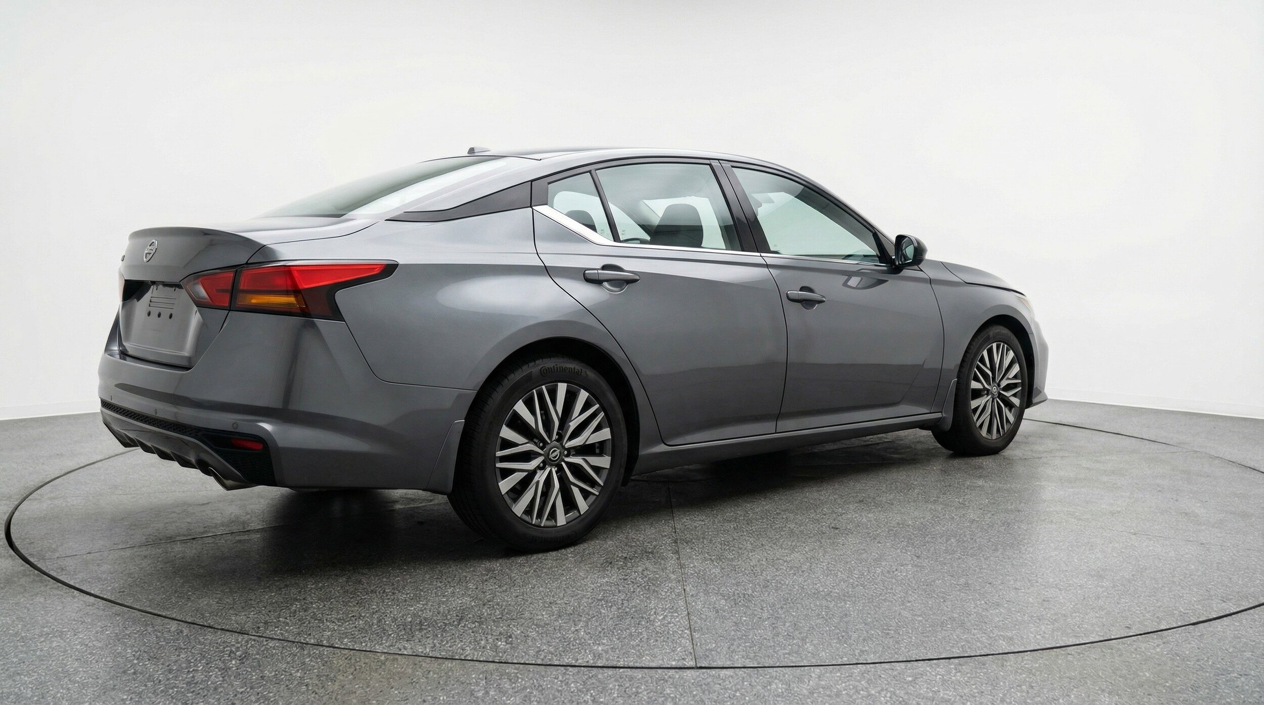 Thumbnail: 2025 Nissan Altima - 9