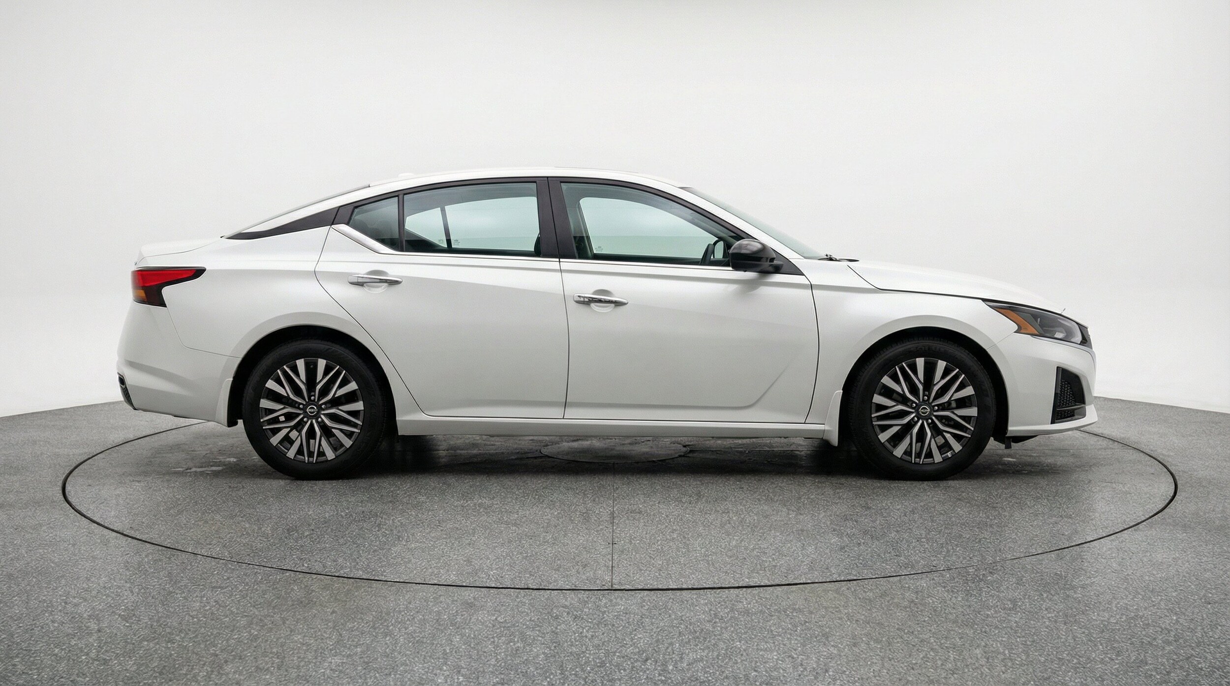 Thumbnail: 2025 Nissan Altima - 11